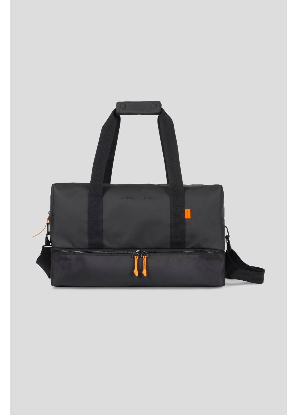 Gertrude SAC DE VOYAGE IMPERMÉABLE GERTRUDE UNISEXE GNATE chez Graphiti Concept Store Dieppe Gertrude SAC DE VOYAGE IMPERMÉABLE GERTRUDE UNISEXE GNATE chez Graphiti Concept Store Dieppe