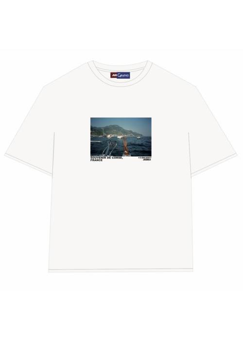 Juzely TEE SHIRT GRAPHITI X JUZELY SOUVENIR CORSE  SOUVCORSE chez Graphiti Concept Store Dieppe
