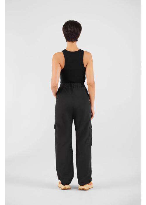 Gertrude PANTALON MULTI-POCHES AVEC CEINTURE GERTRUDE NATHAEL  GNATHAEL chez Graphiti Concept Store Dieppe