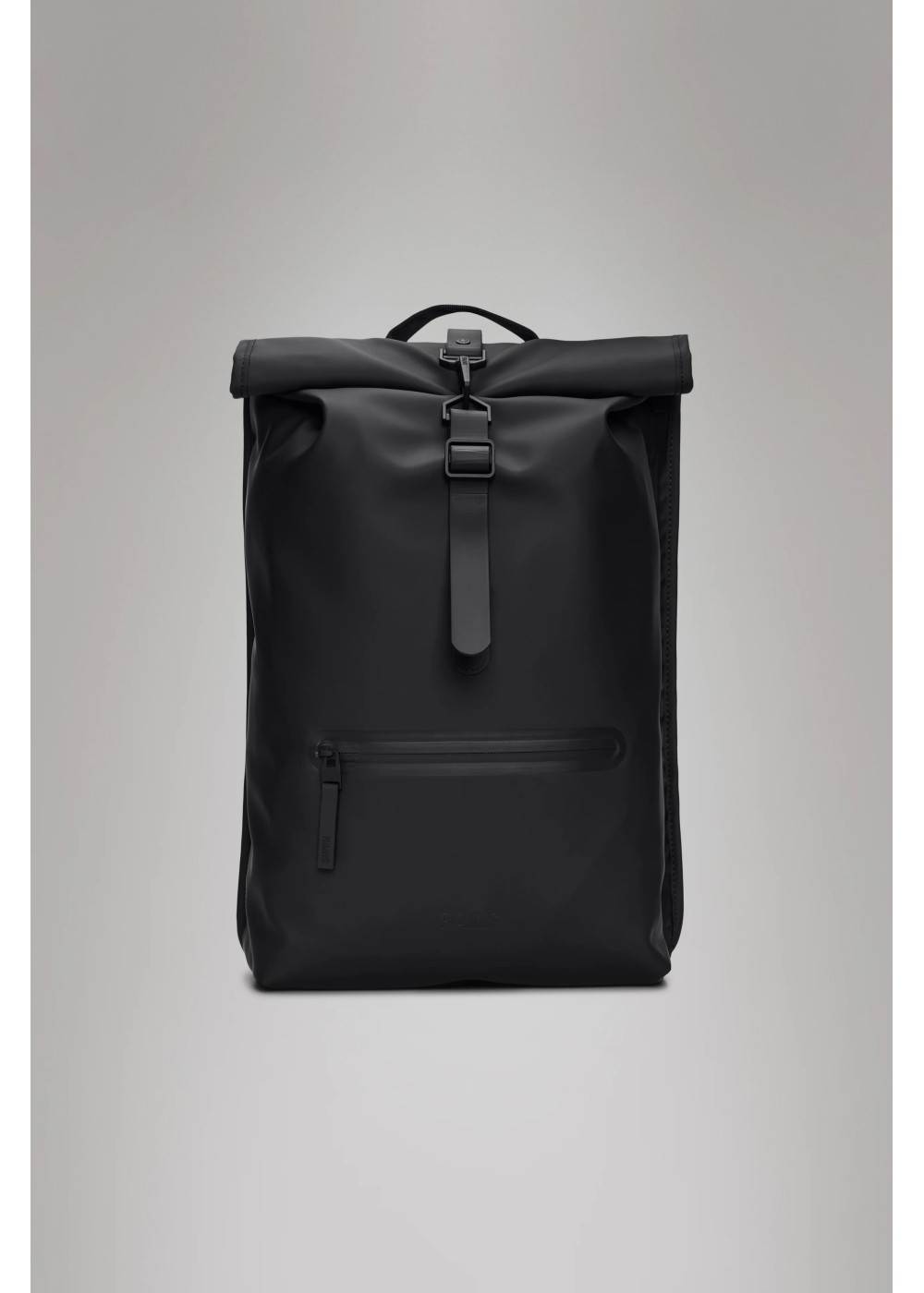 RAINS ROLLTOP RUCKSACK W3 RAINS 13320 chez Graphiti Concept Store Dieppe RAINS ROLLTOP RUCKSACK W3 RAINS 13320 chez Graphiti Concept Store Dieppe