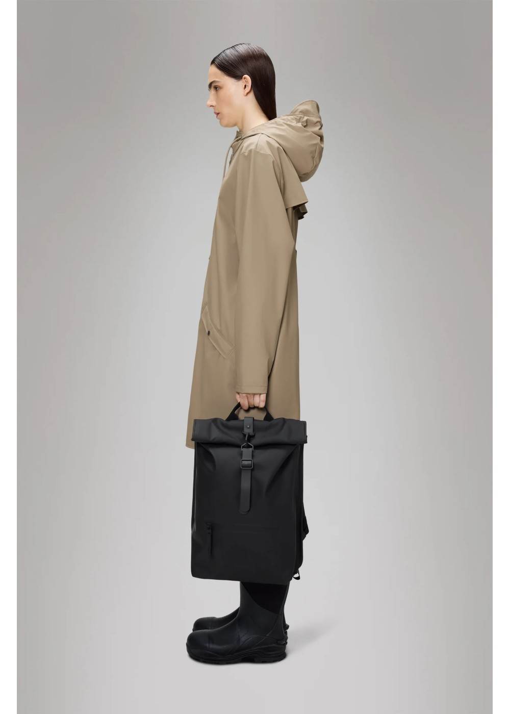 RAINS ROLLTOP RUCKSACK W3 RAINS  13320 chez Graphiti Concept Store Dieppe