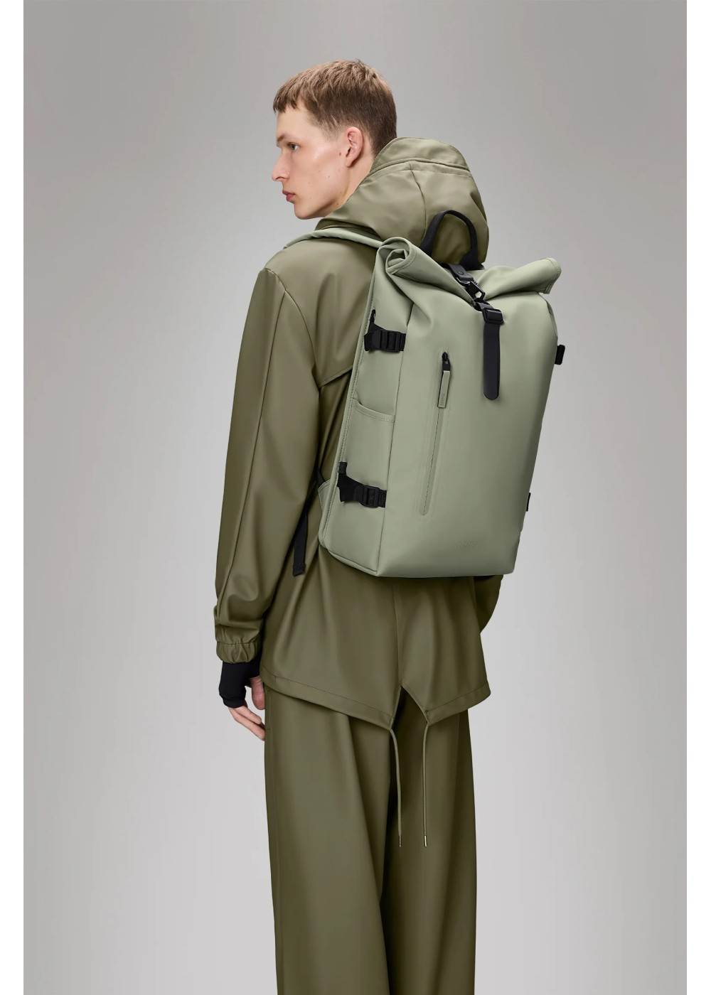 RAINS ROLLTOP RUCKSACK LARGE W3 RAINS  14590 chez Graphiti Concept Store Dieppe