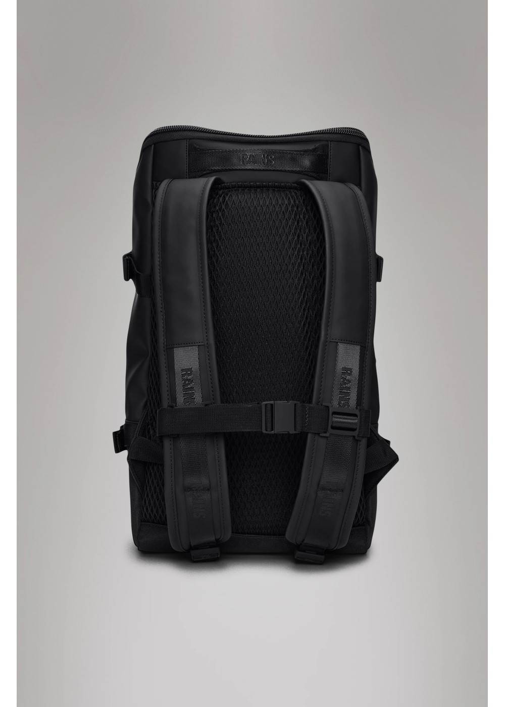 RAINS TRAIL CARGO BACKPACK W3 RAINS  14330 chez Graphiti Concept Store Dieppe